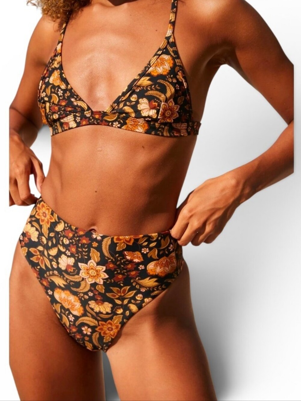 KAVALA COLLECTIVE Rhapsody Kalani Top & Samet Bottom Bikini - Small - Picture 3 of 14